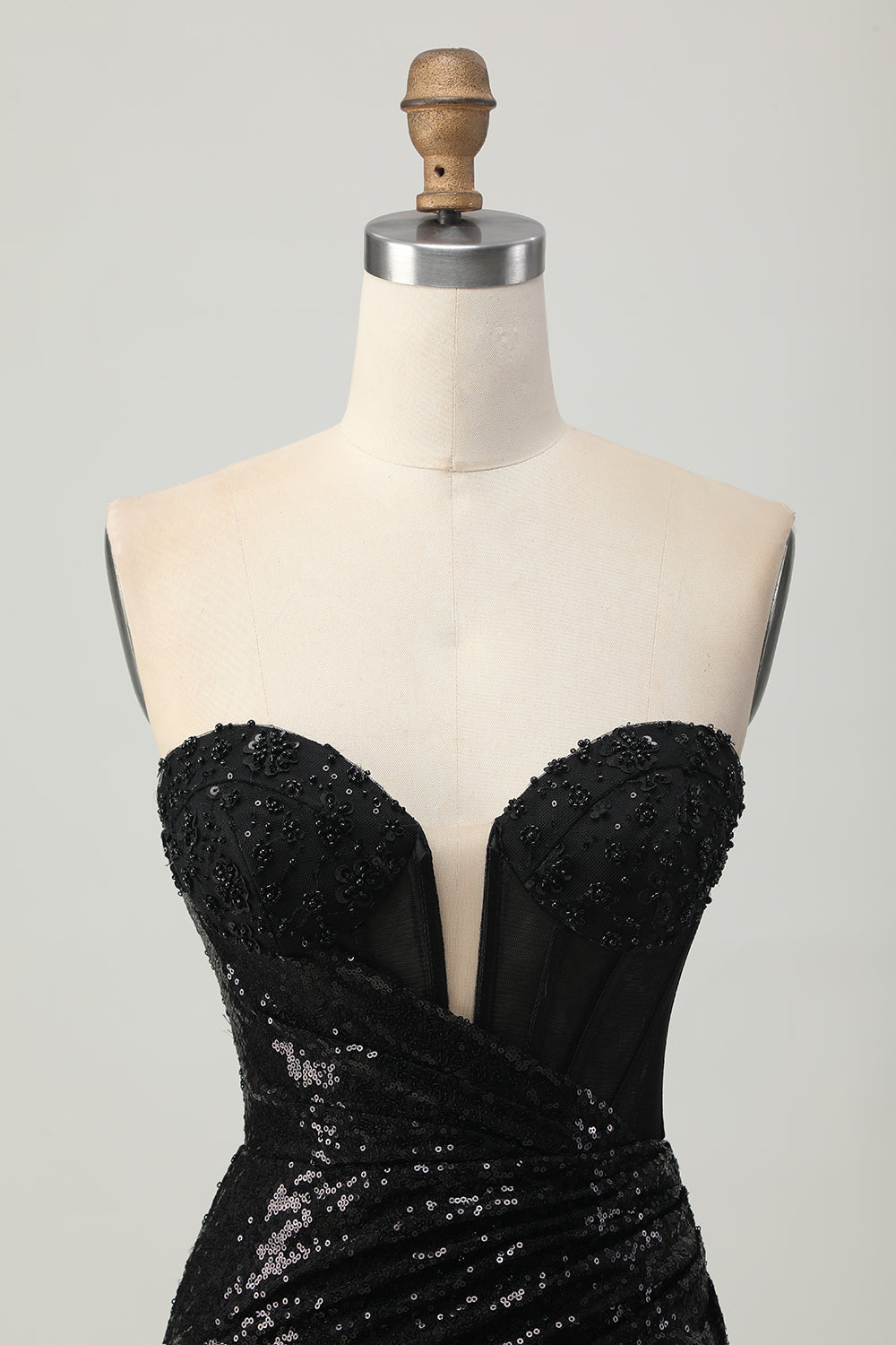 Black Bodycon Strapless Sequin Homecoming Dress with Slit - Image 4