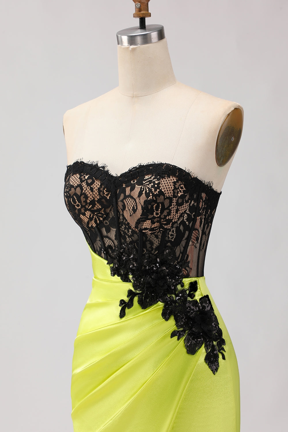 Strapless Black Green Mermaid Sequin Prom Dress - Image 6